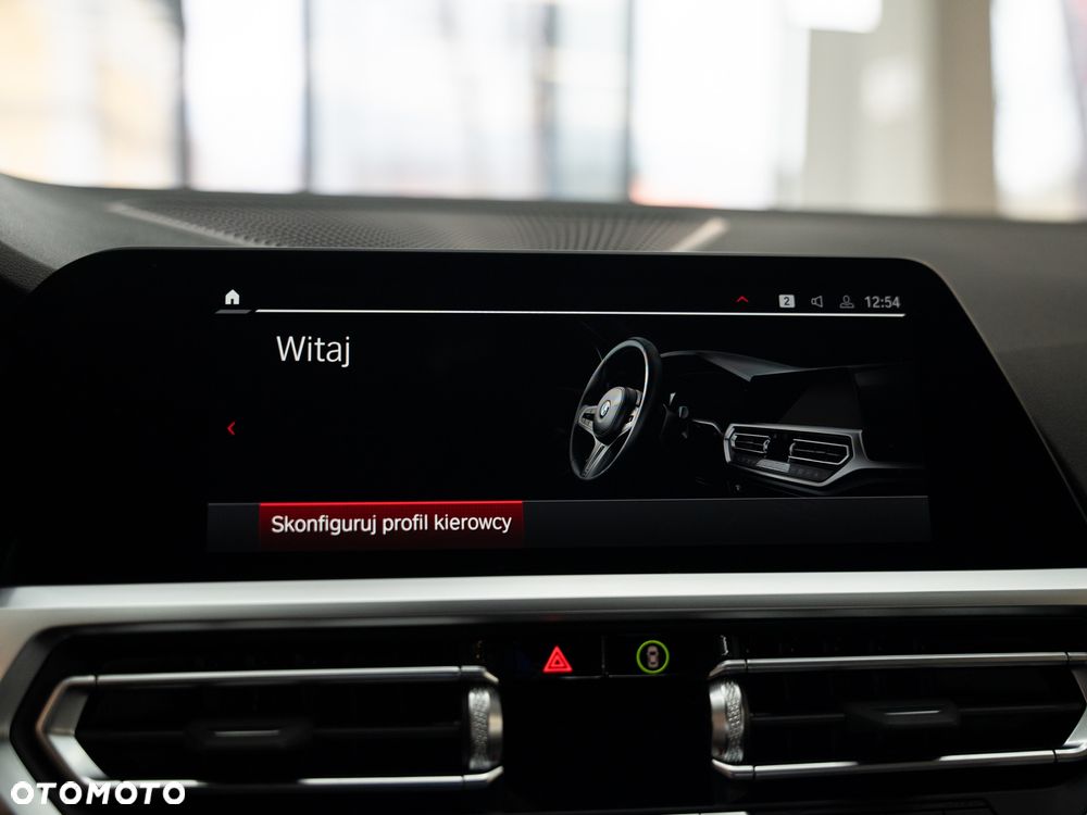 BMW M4 Competition M xDrive sport - 19