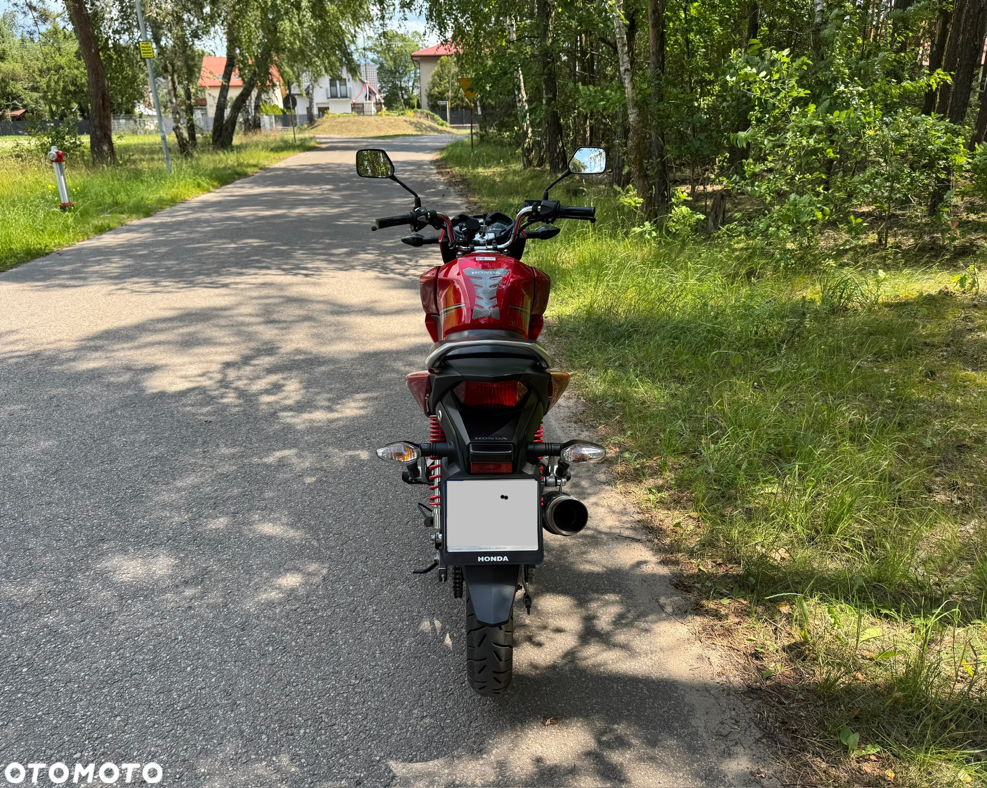Honda CBF - 4