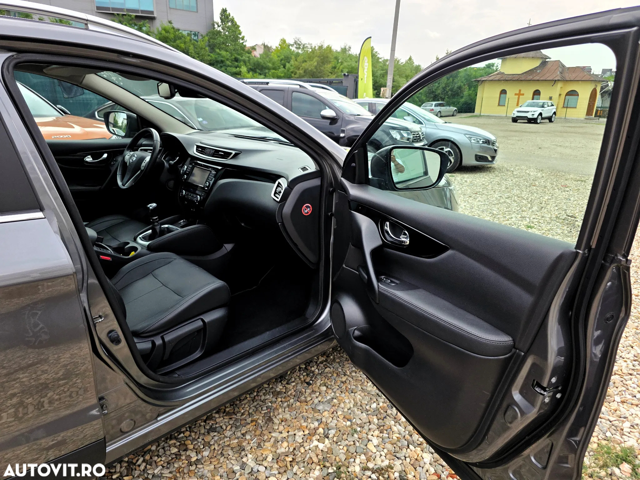 Nissan Qashqai 1.5 DCI Start/Stop Tekna - 12