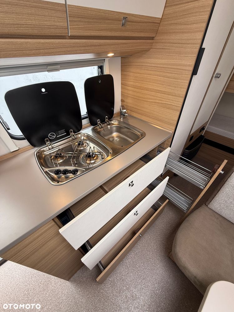 Dethleffs Camper 500 QSK Nomad Aero - 26