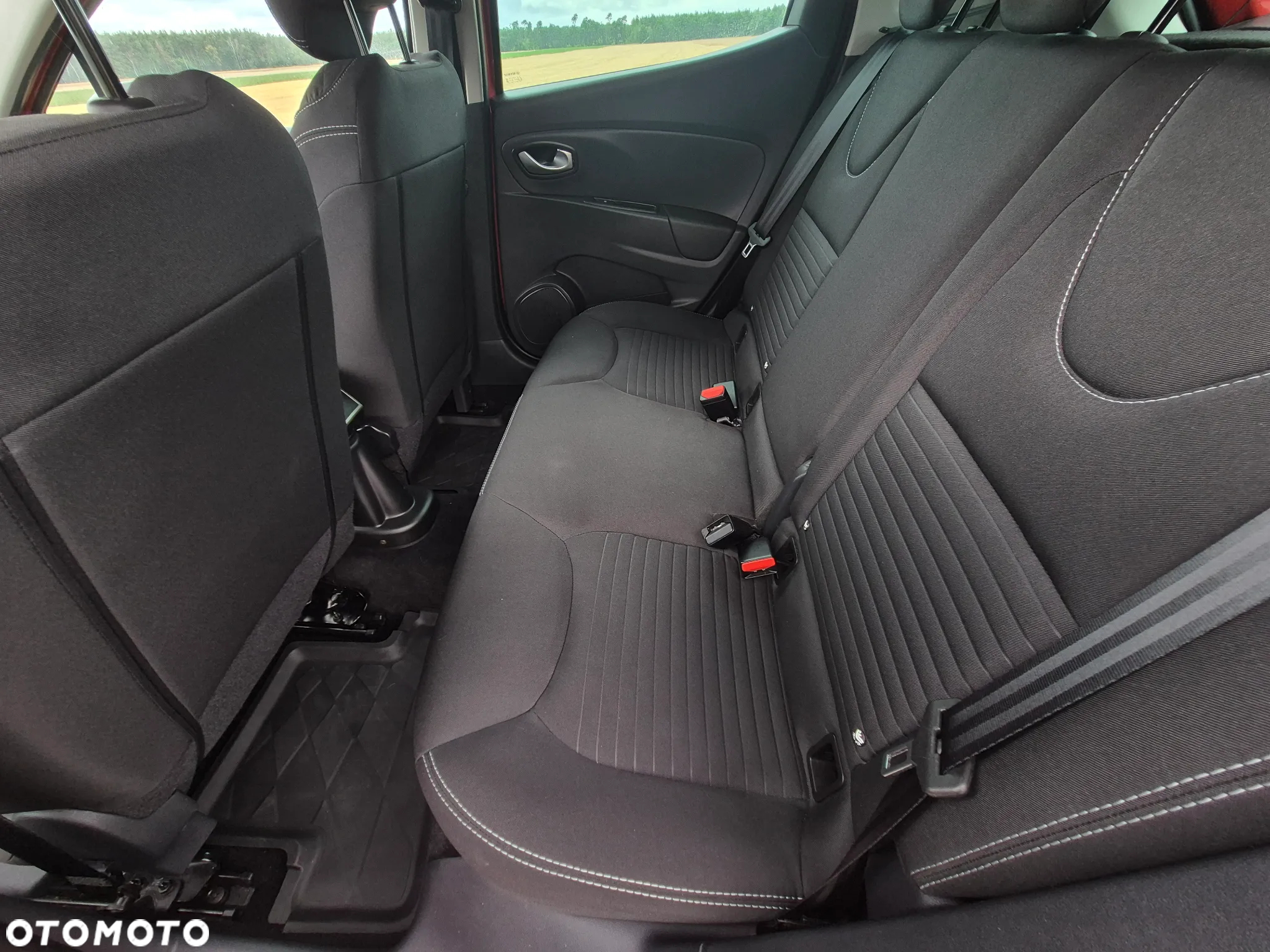 Renault Clio 1.2 16V Limited EU6 - 20
