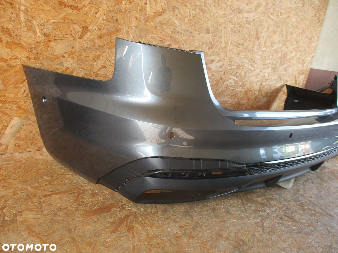 ZDERZAK TYLNY AUDI A4 B9 S-LINE LIFT KOMBI - 2