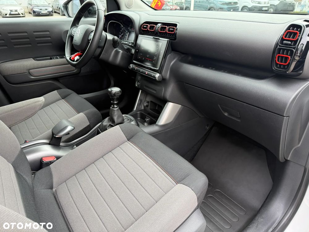 Citroën C3 Aircross 1.2 PureTech Shine S&S - 16