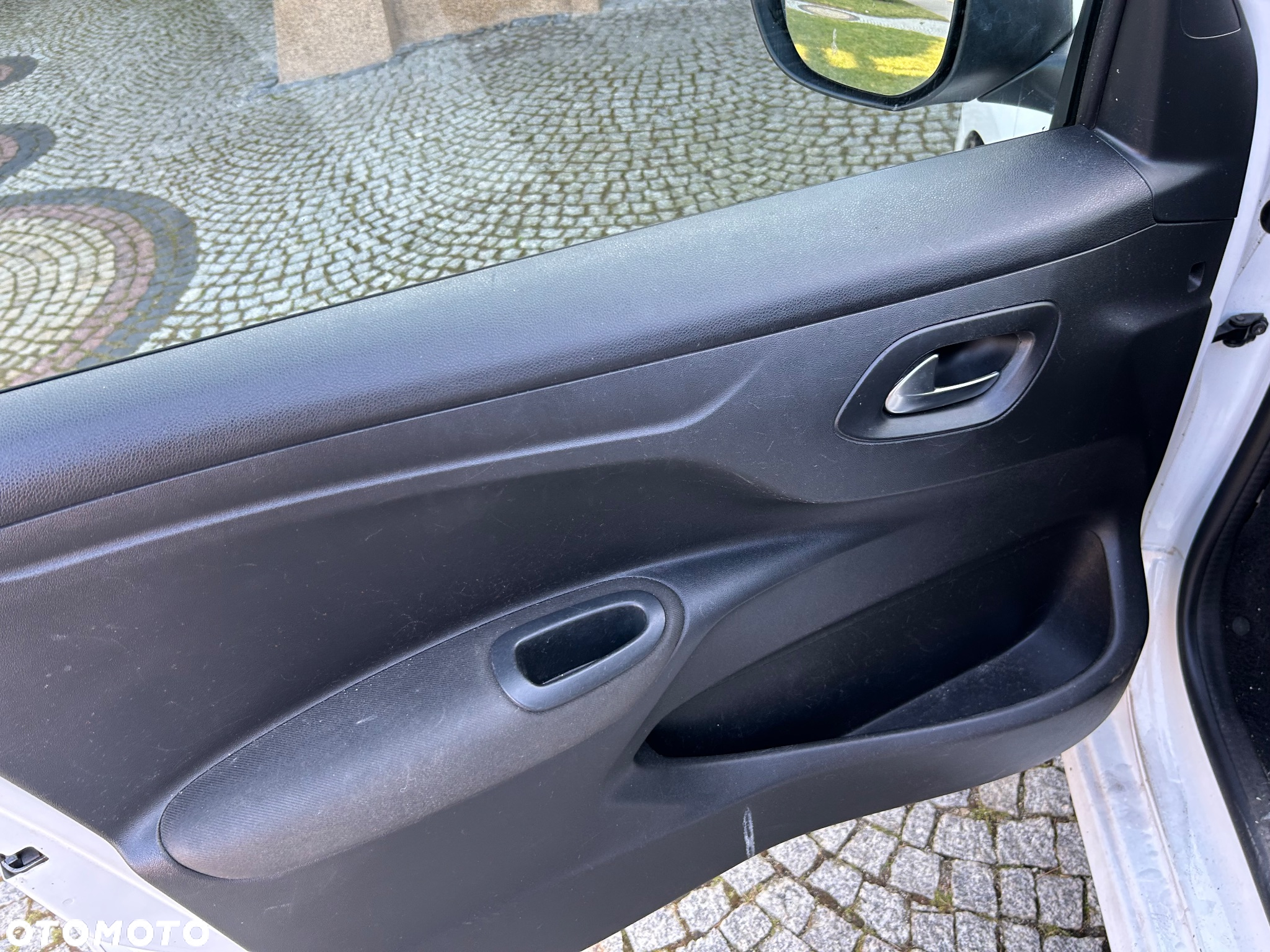 Citroën C-Elysée 1.2 PureTech GPF Shine - 14