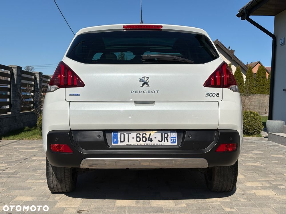 Peugeot 3008 2.0 HDi Premium+ - 7