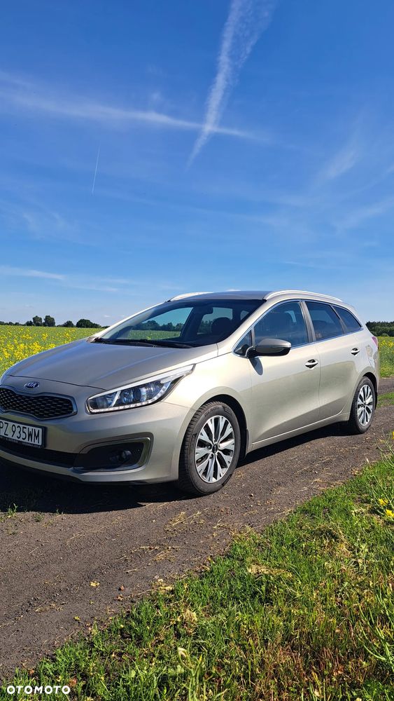 Kia Ceed 1.6 CRDi L Business Line - 1