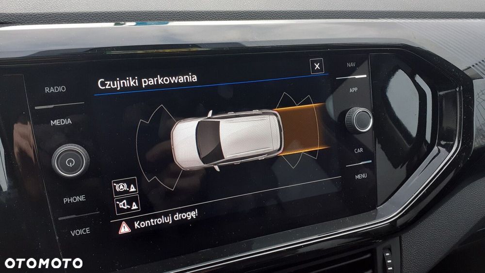 Volkswagen T-Cross - 11