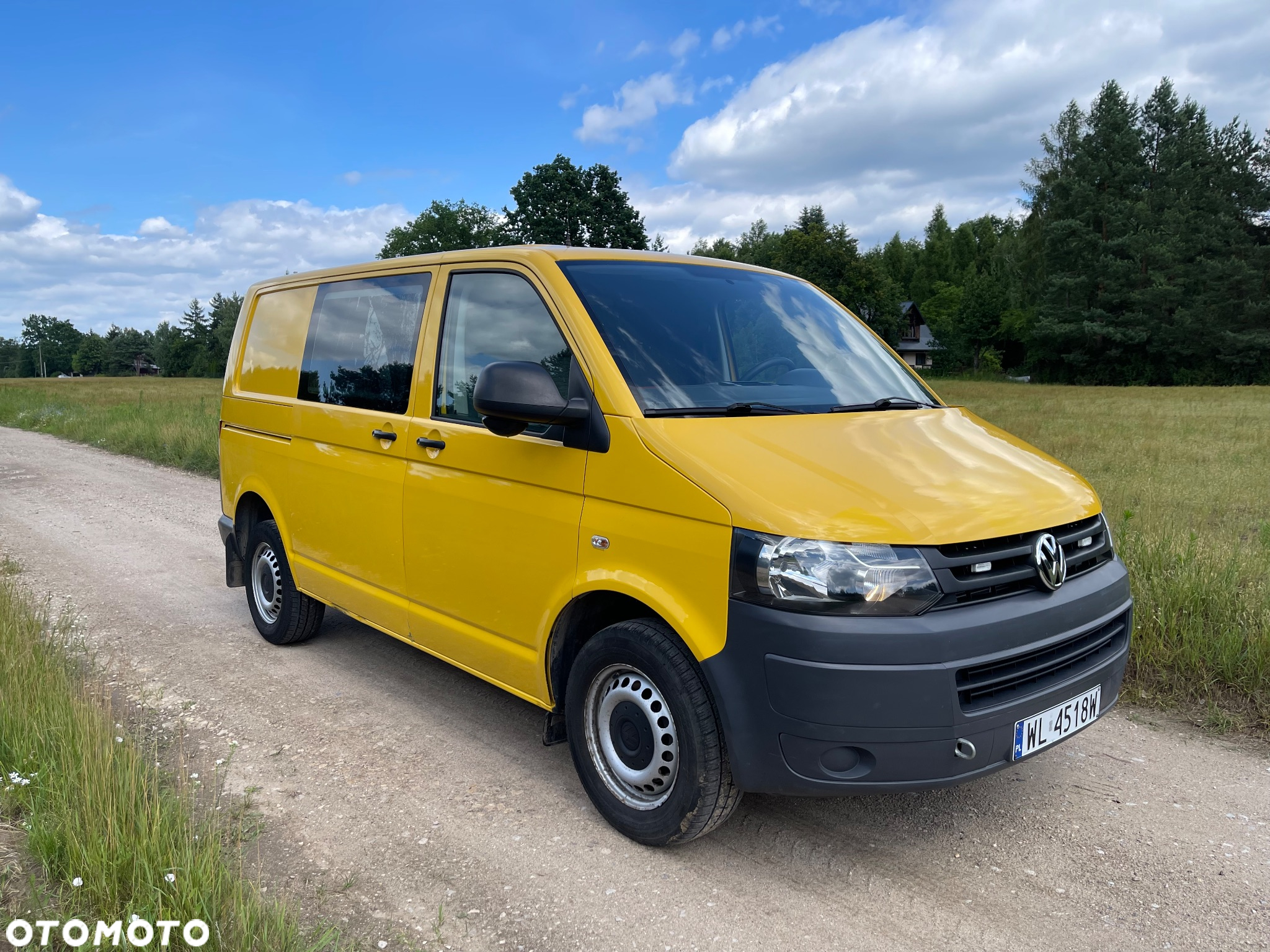 Volkswagen Transporter - 2