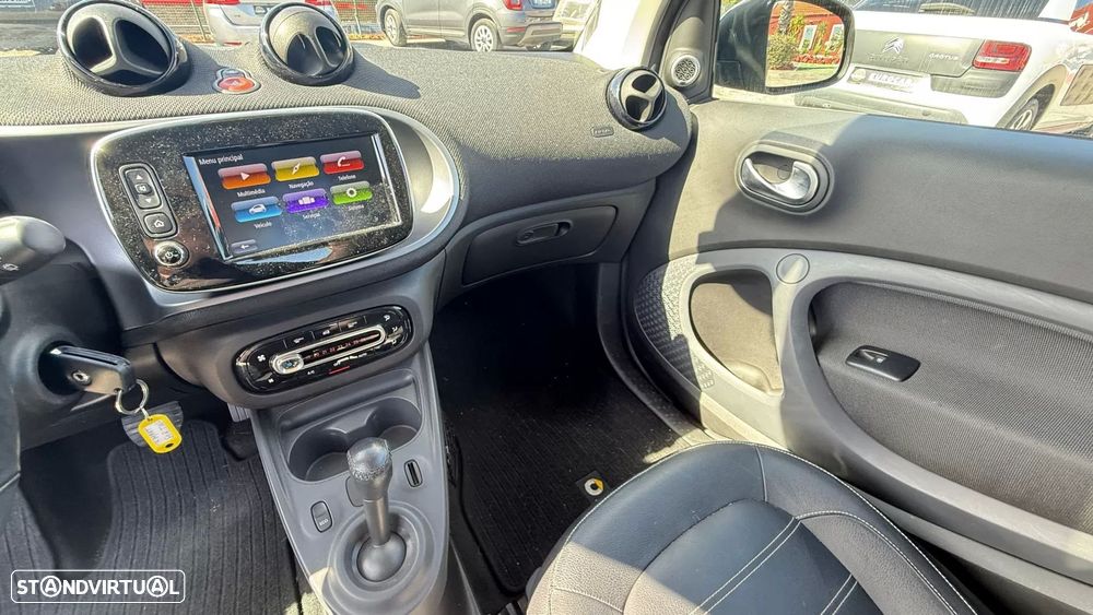 Smart ForTwo Coupé EQ prime edition nightsky - 38