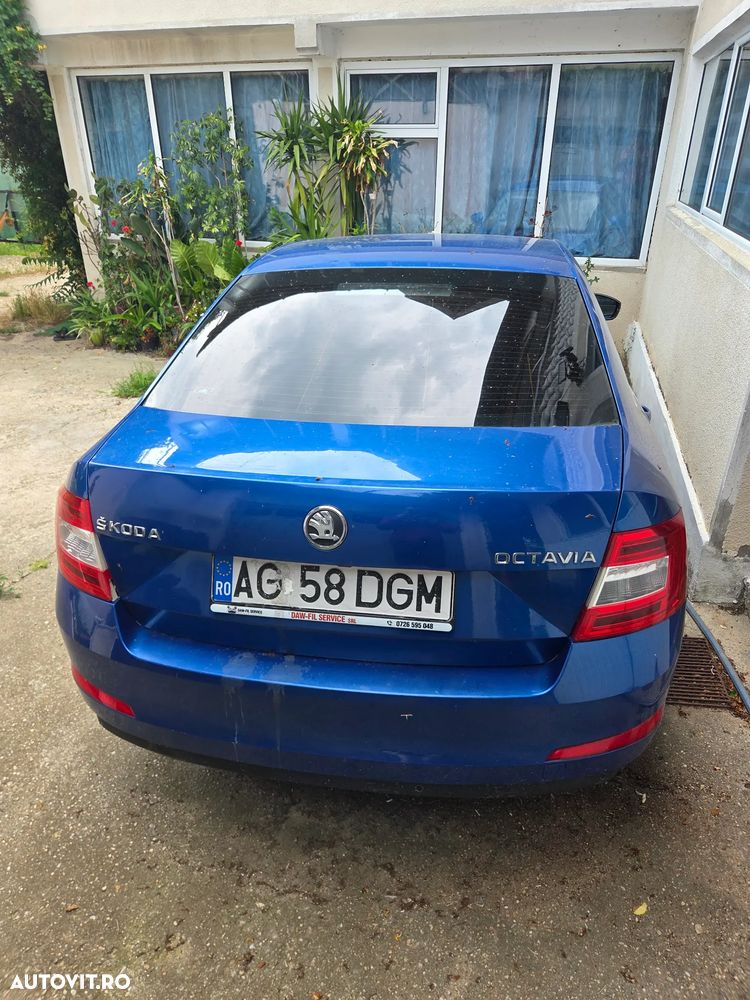 Skoda Octavia 1.4 TSI AMBITION - 3