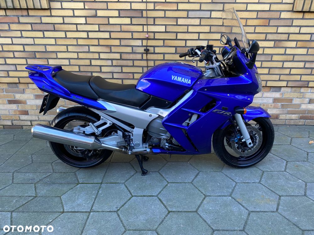 Yamaha FJR - 2