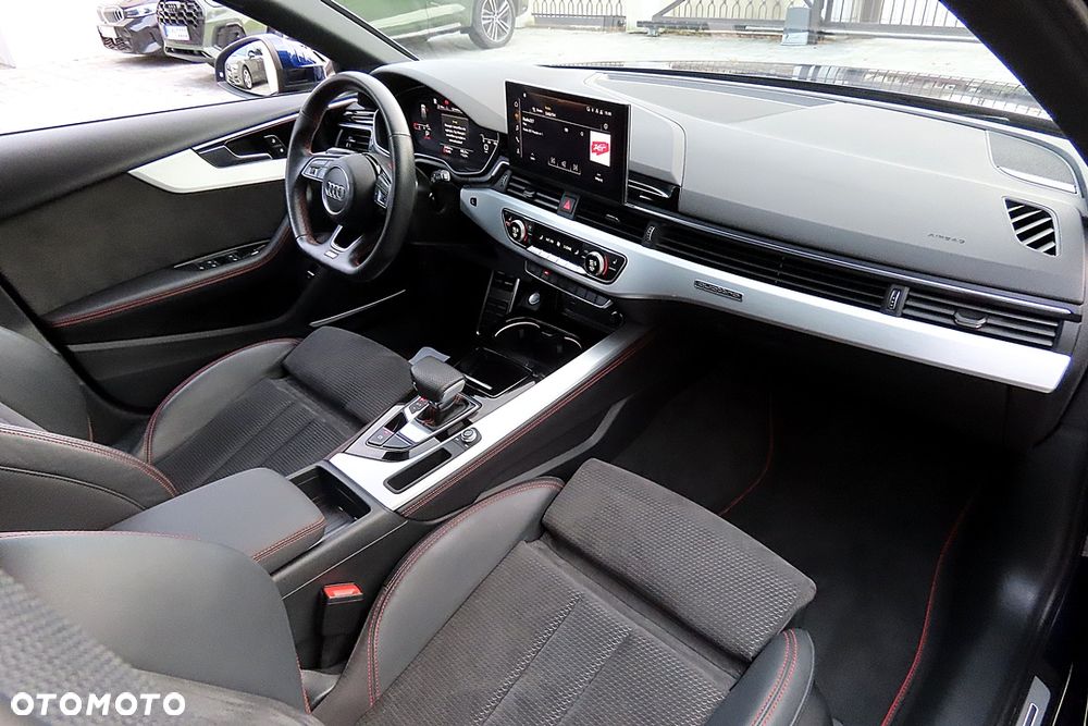 Audi A4 Avant 40 TDI quattro S tronic S line - 41