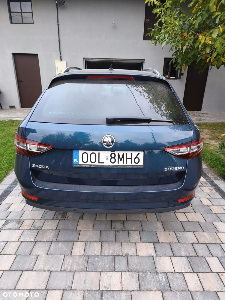 Skoda Superb 2.0 TDI L&K DSG - 4