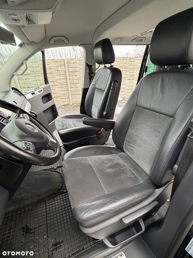 Volkswagen Multivan - 7