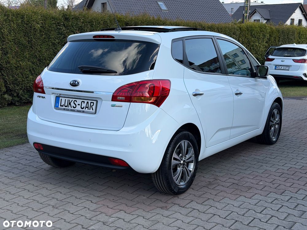 Kia Venga 1.4 CVVT Titanium Collection - 39
