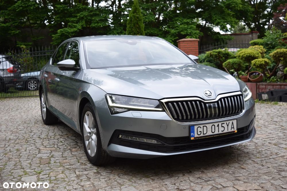 Skoda Superb 1.5 TSI L&K DSG - 9