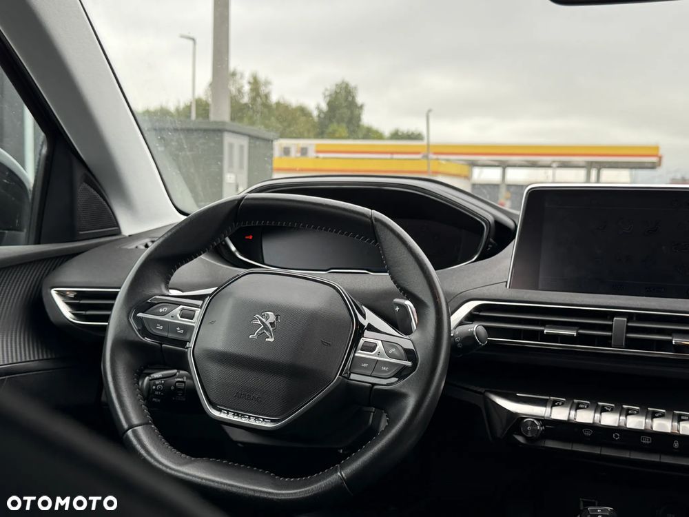 Peugeot 5008 1.5 BlueHDI Active S&S EAT8 - 13