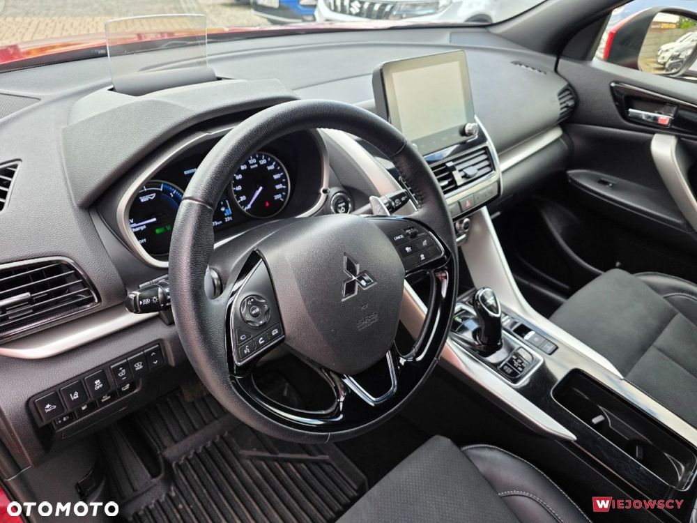 Mitsubishi Eclipse Cross - 13