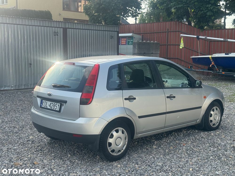 Ford Fiesta - 3