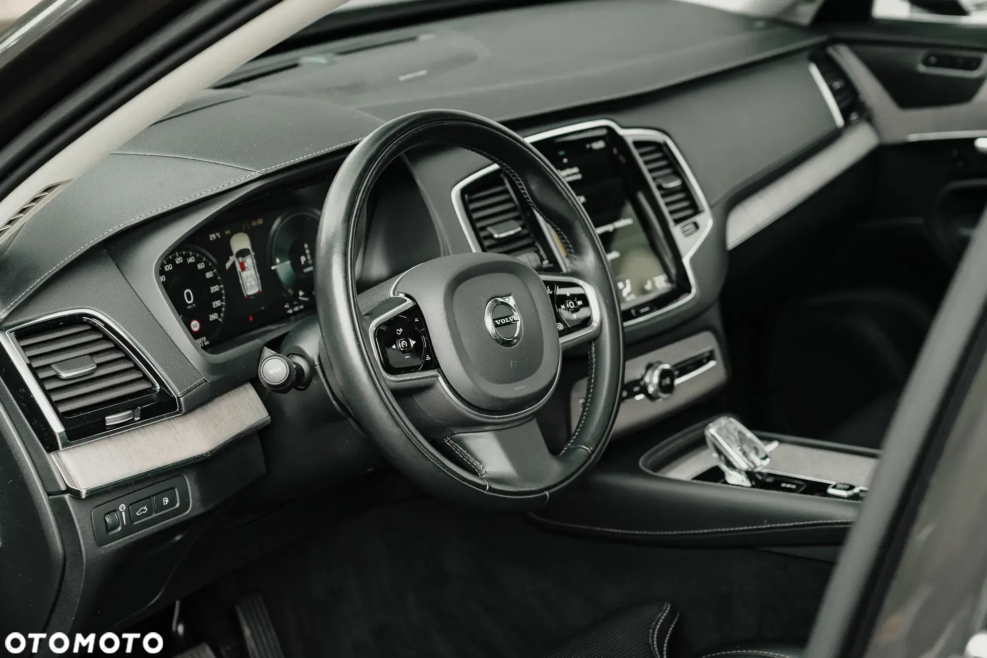 Volvo XC 90 T8 AWD Plug-In Hybrid Inscription 7os - 17