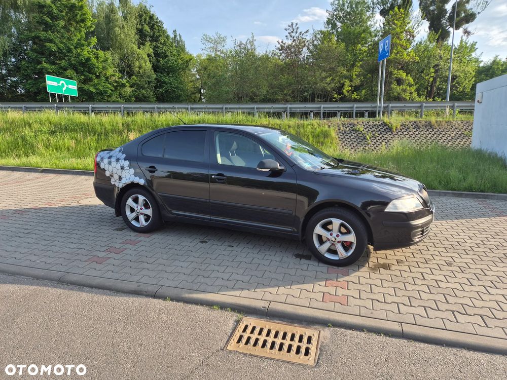 Skoda Octavia 1.6 Classic - 12