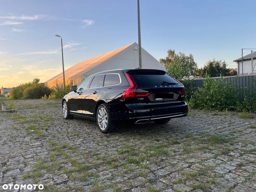 Volvo V90 D4 Inscription - 9