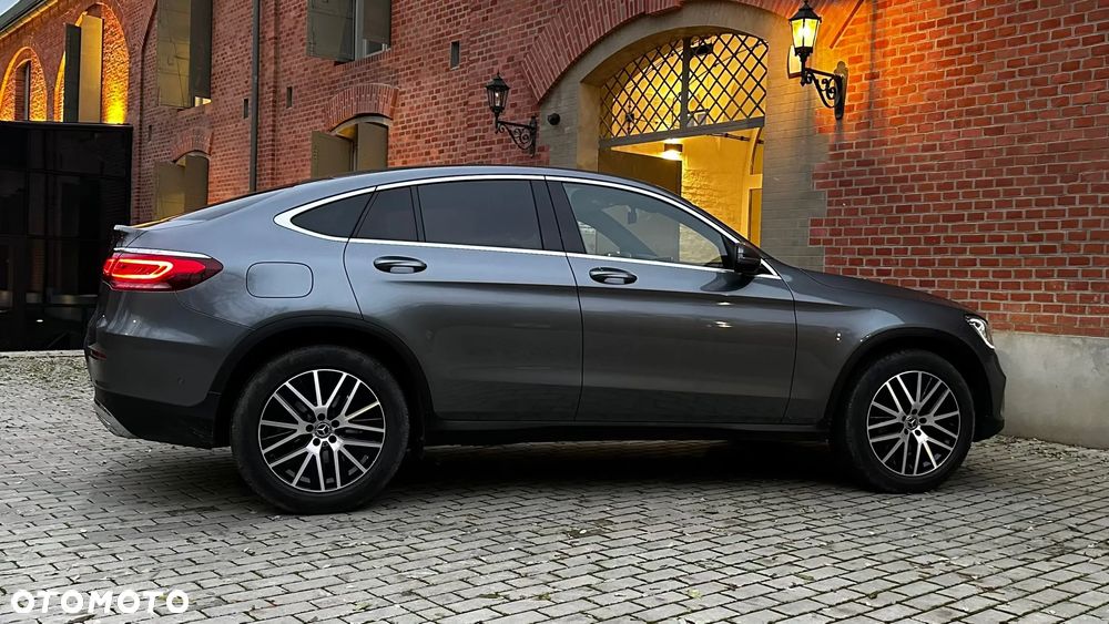 Mercedes-Benz GLC - 4