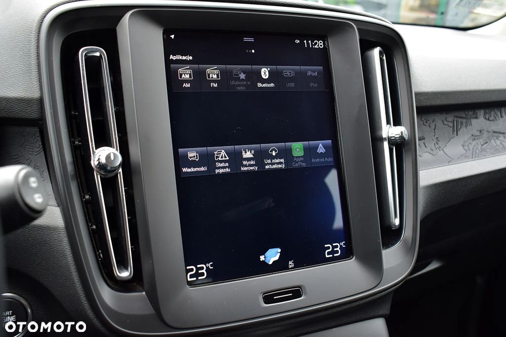 Volvo XC 40 T3 Momentum - 14
