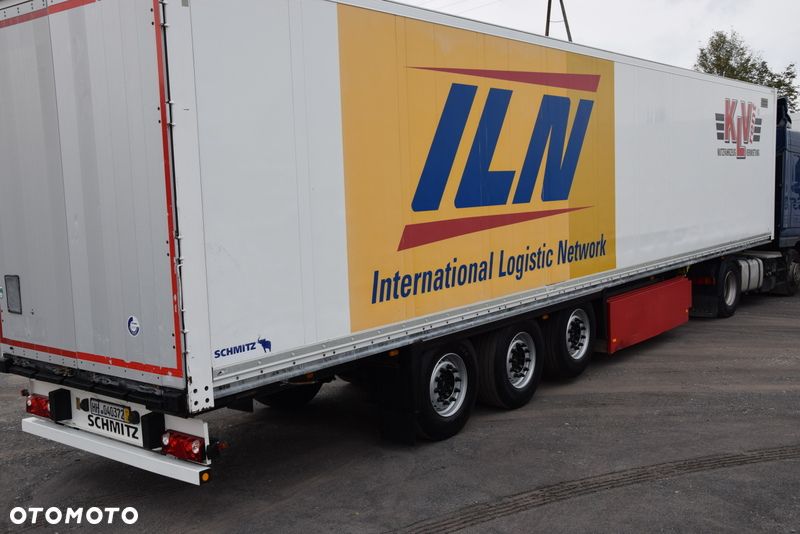 Schmitz Cargobull SKO 24 - 3