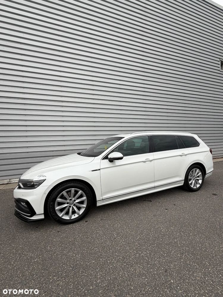 Volkswagen Passat Variant 1.6 TDI (BlueMotion Technology) DSG Trendline - 9