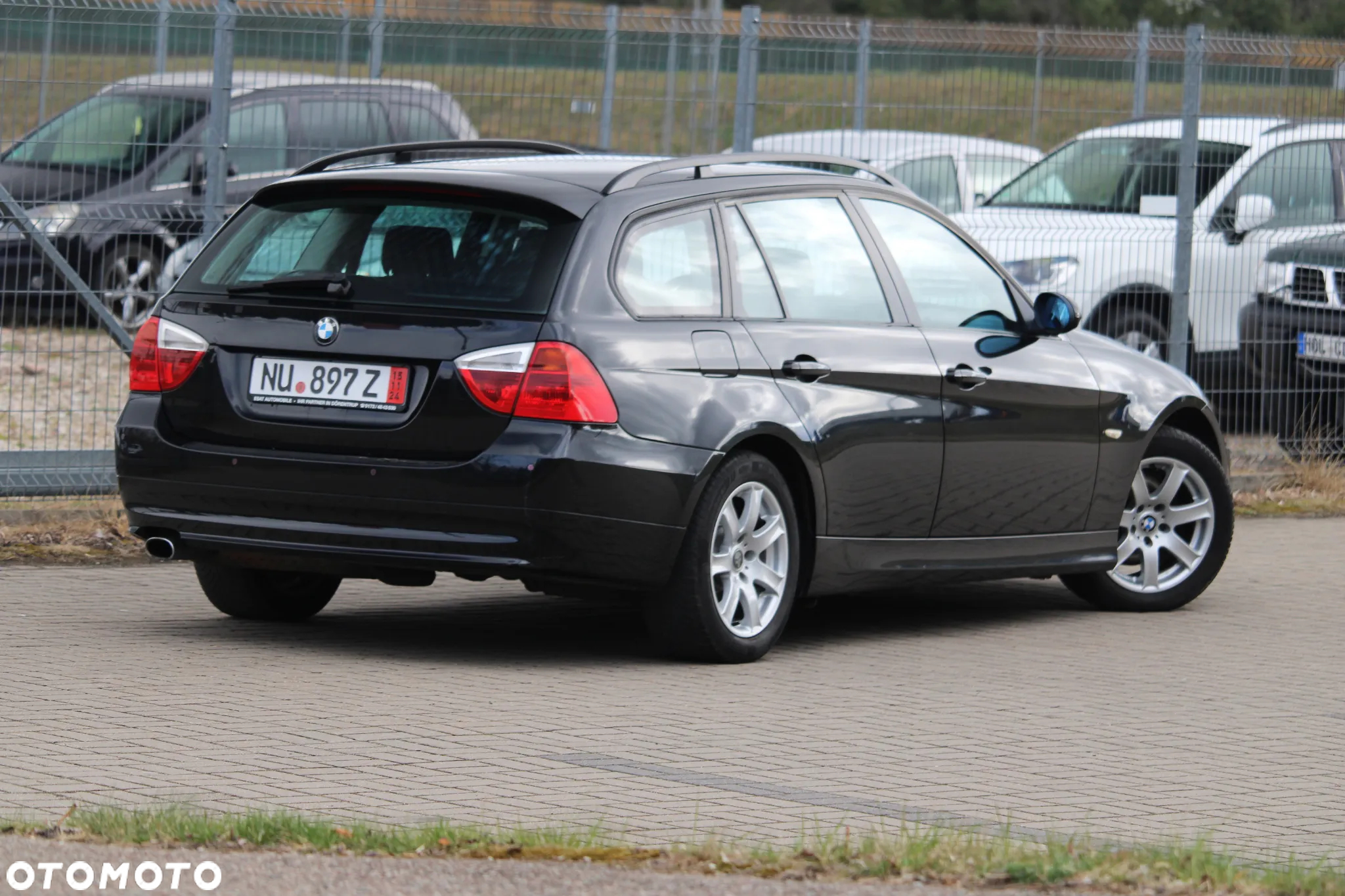 BMW Seria 3 - 10
