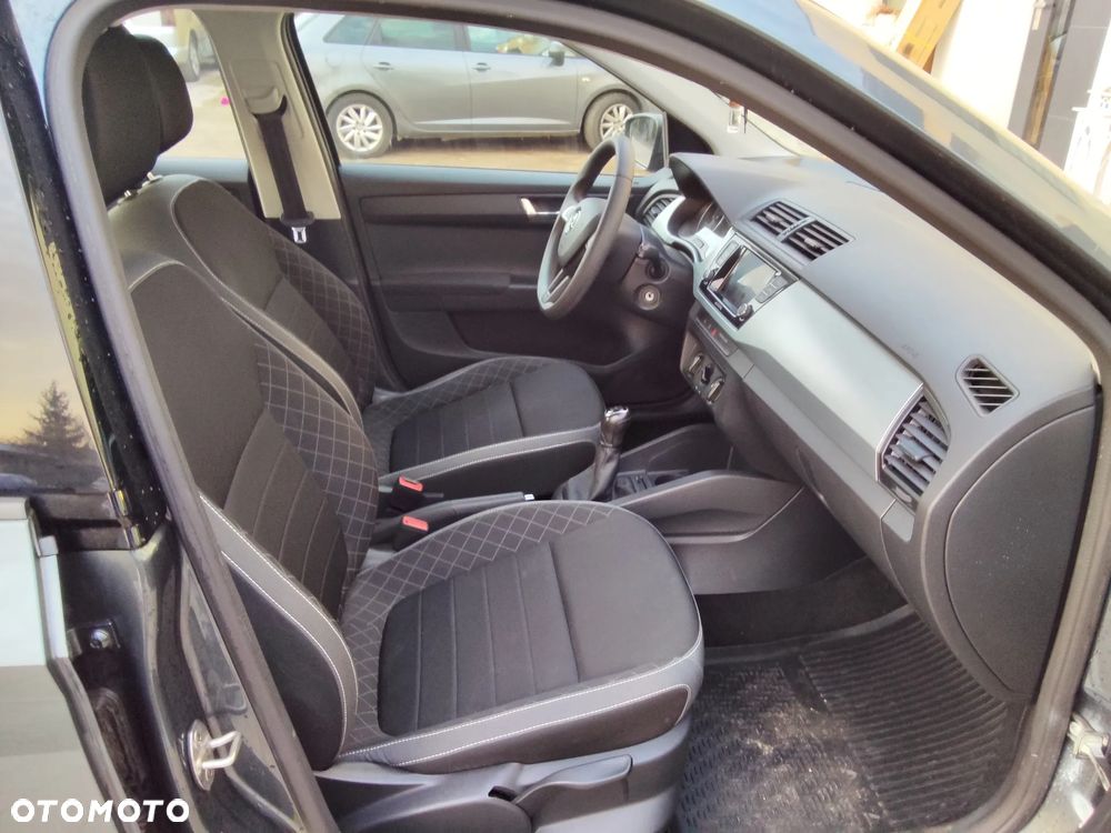 Skoda Fabia 1.0 TSI Ambition - 10