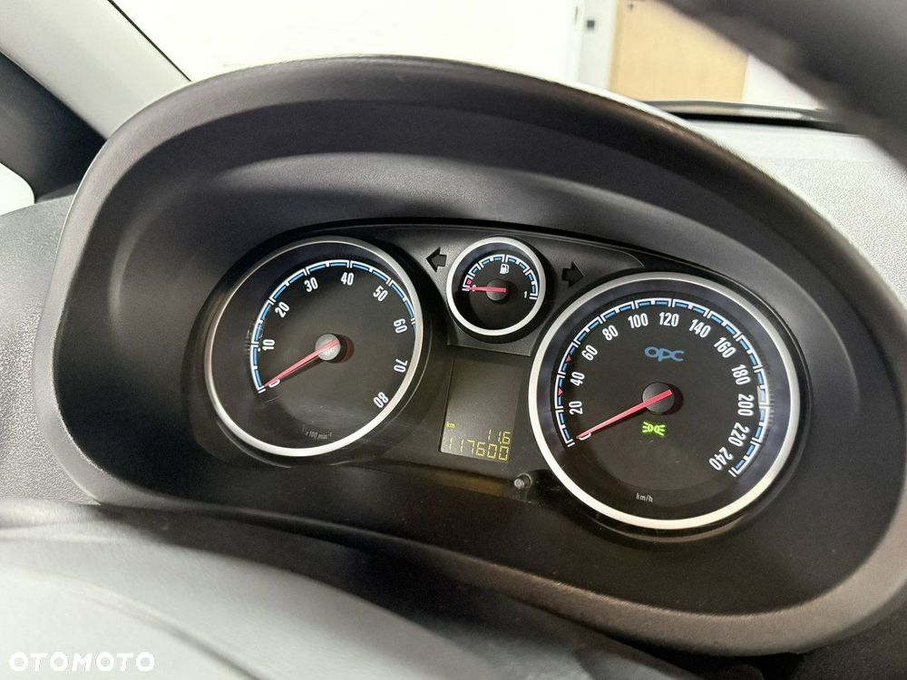Opel Corsa 1.6 Turbo OPC - 21