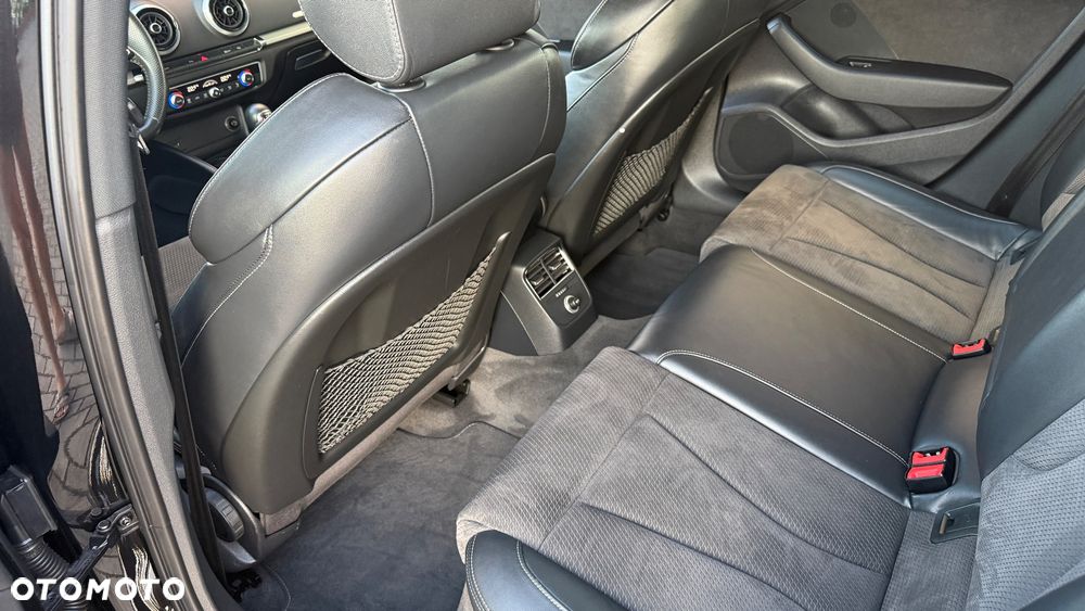 Audi A3 Sportback - 21