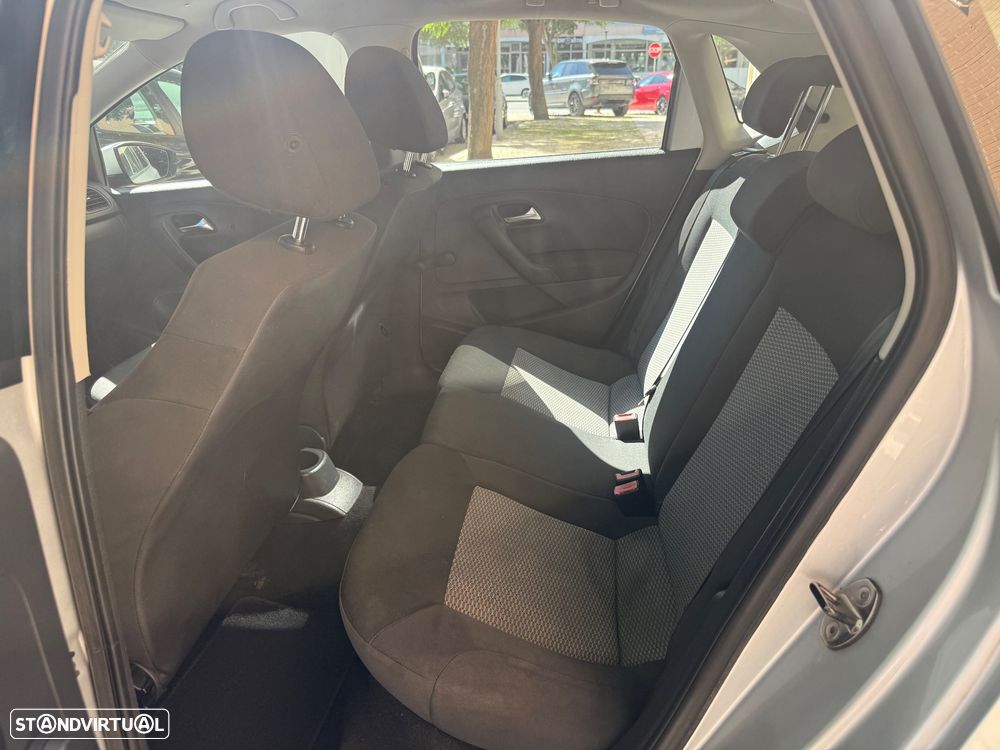 VW Polo 1.2 Confortline - 11