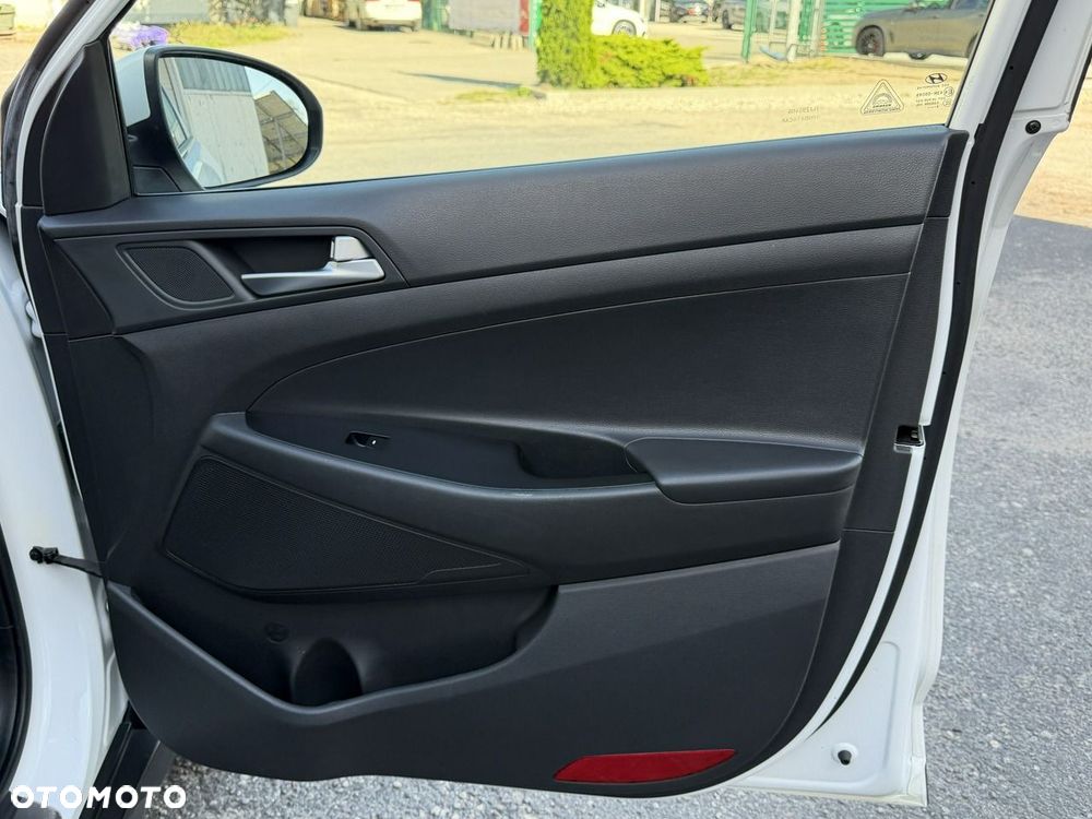 Hyundai Tucson 1.7 CRDI BlueDrive Premium 2WD DCT - 34
