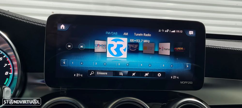 Mercedes-Benz GLC 300 e 4Matic 9G-TRONIC AMG Line - 19