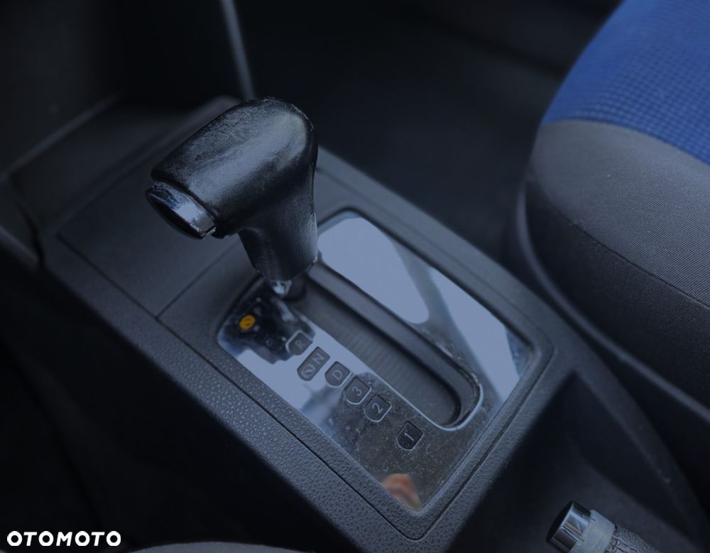 Volkswagen Polo - 8