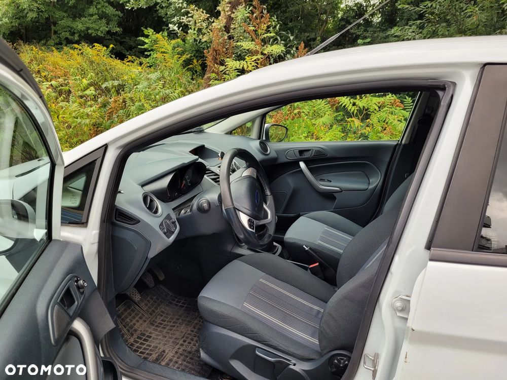 Ford Fiesta 1.4 TDCI - 8