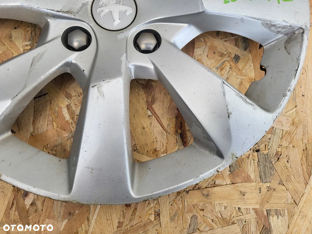 Kołpak Peugeot 208 15" - 4