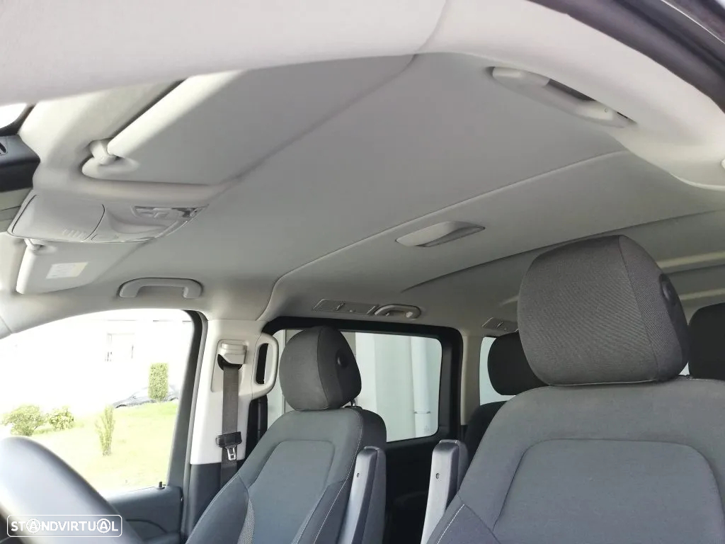 Mercedes-Benz V 220 d Longo Aut. - 32