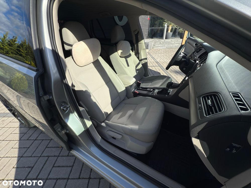 Volkswagen Golf 1.6 TDI BMT Highline DSG - 34