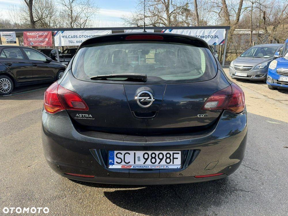Opel Astra 1.7 CDTI - 10