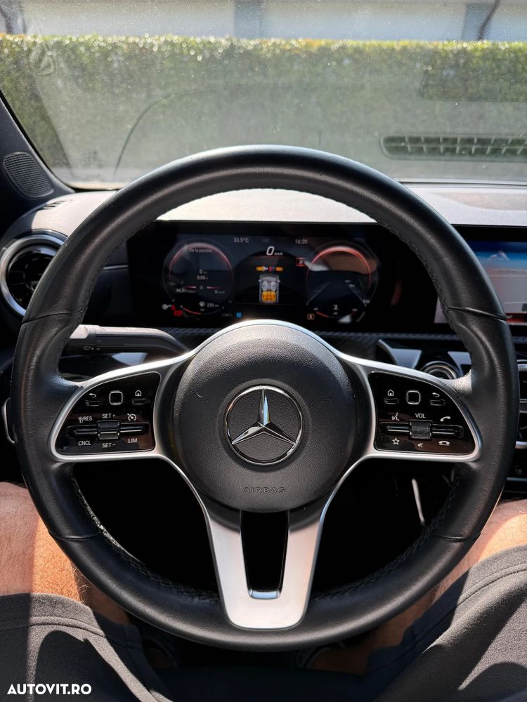 Mercedes-Benz CLA 180 Coupe - 14