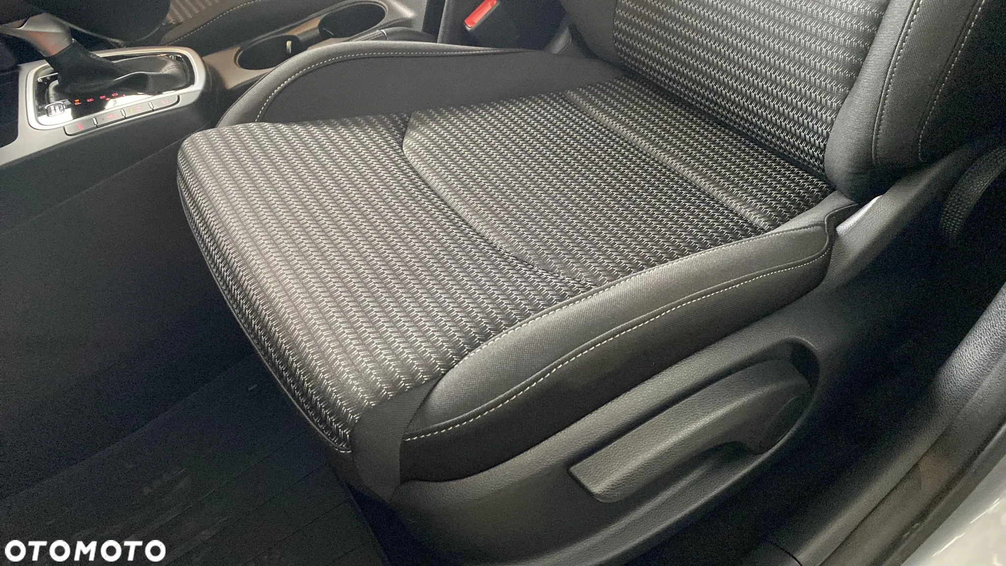 Kia XCeed 1.5 T-GDI M DCT - 12