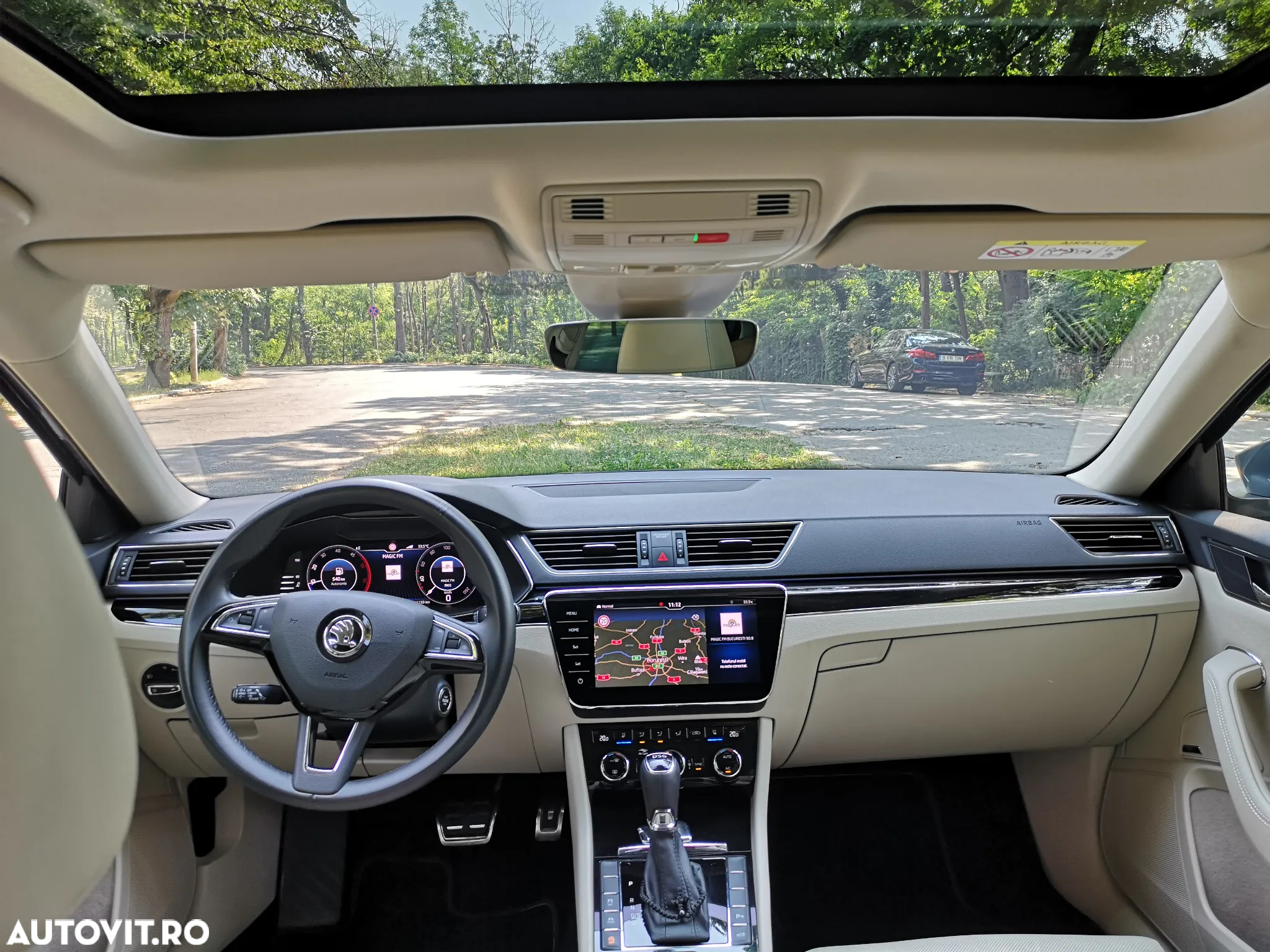Skoda Superb 2.0 TDI DSG Laurin & Klement - 14