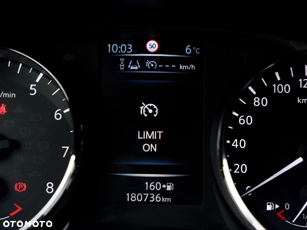 Nissan Qashqai 1.2 DIG-T Acenta EU6 - 38