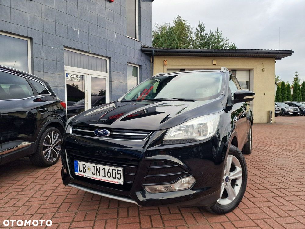 Ford Kuga 1.6 EcoBoost 2x4 Titanium - 3