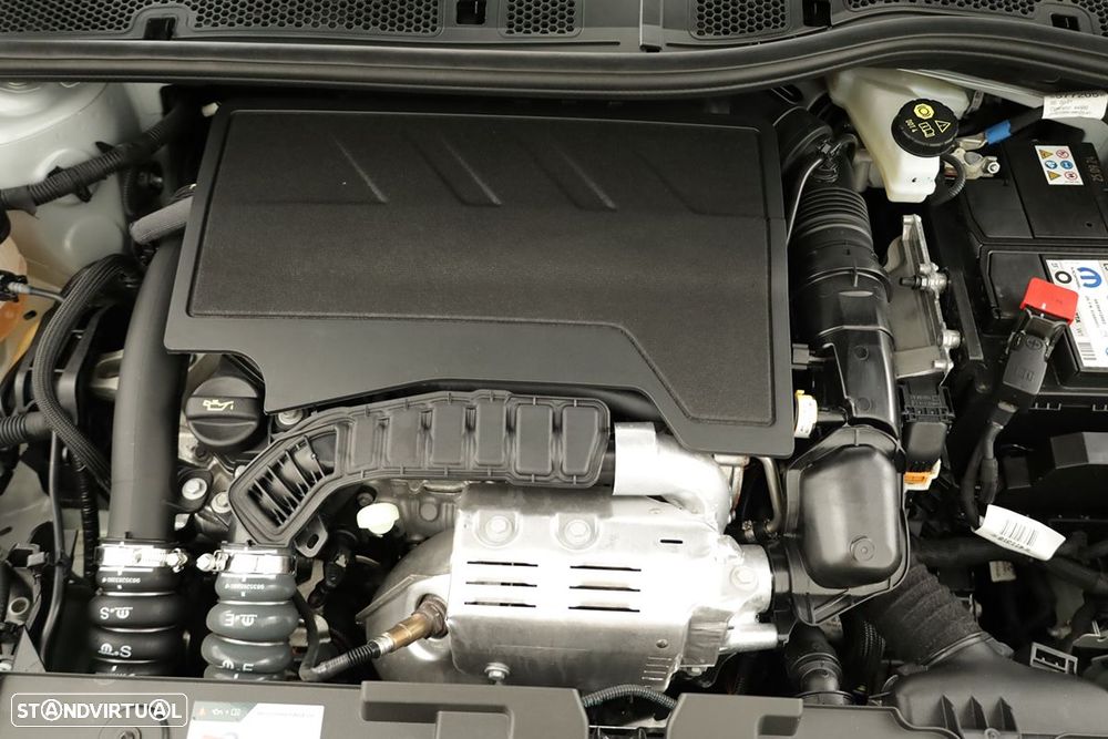 Citroën C4 1.2 PureTech Plus EAT8 - 22