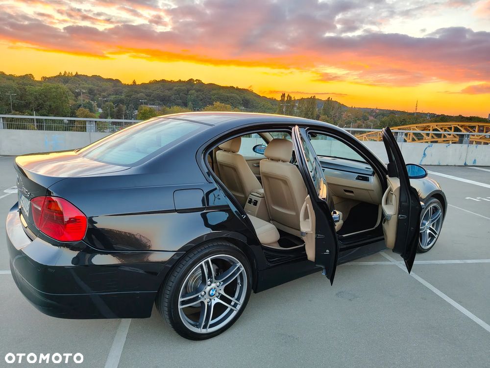 BMW Seria 3 320d - 16